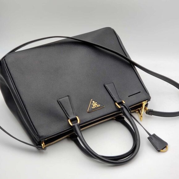 100% Authentic Prada Galleria Black Leather Shoulder Bag - Picture 9 of 16